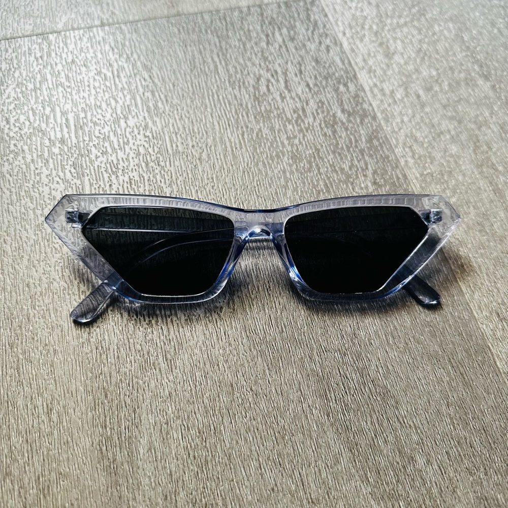 Stylish Clear Blue Cat-Eye Sunglasses with Black Lenses